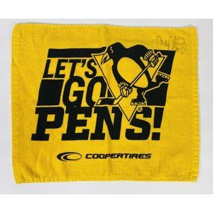 Pittsburgh Penguins Gold Rally Towel Autographed Signed #20 Colby Armstrong Pens